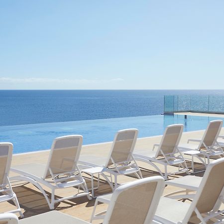 Bahia Principe Fantasia Tenerife San Miguel de Abona Exterior foto Infinity pool at the hotel